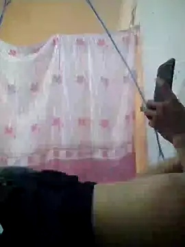 Snapshot of Celestial_Field chatting on April 16, 2026, 4:41 pm Celestial Field online show from April 16, 2026, 4:41 pm