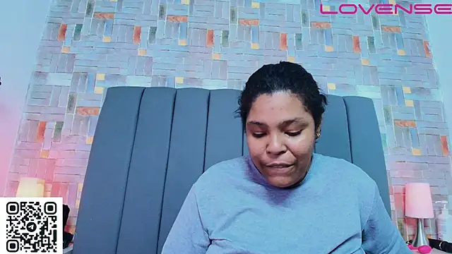 naomi campbel  online show from June 19, 2026, 9:42 pm