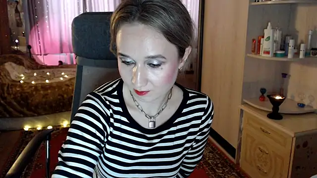 ClassyInna online show from February 9, 2026, 10:24 am