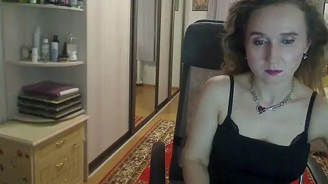 ClassyInna online show from September 11, 2025, 8:47 am