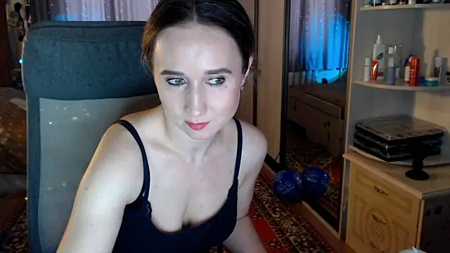 ClassyInna online show from January 12, 2026, 10:33 am