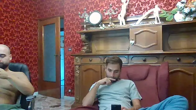 Torissimo92 online show from September 21, 2025, 4:45 pm