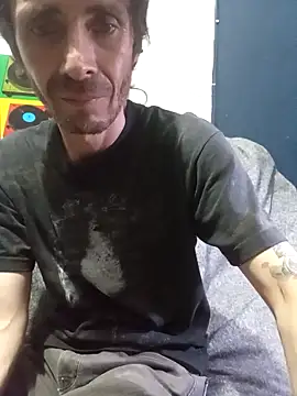 githot online show from December 17, 2025, 7:35 am