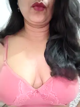 Snapshot of CUTE-PX chatting on May 25, 2026, 3:55 pm CUTE-PX online show from May 25, 2026, 3:55 pm