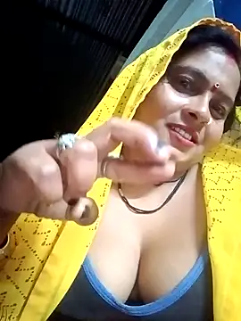 Hot komal1 online show from May 4, 2026, 7:06 pm