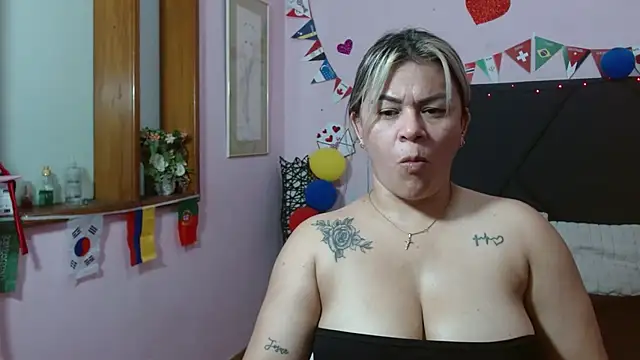 Snapshot of pamela_echeverria chatting on July 6, 2026, 3:14 pm pamela echeverria online show from July 6, 2026, 3:14 pm