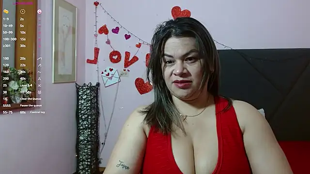 Snapshot of pamela_echeverria chatting on May 7, 2026, 11:13 am pamela echeverria online show from May 7, 2026, 11:13 am