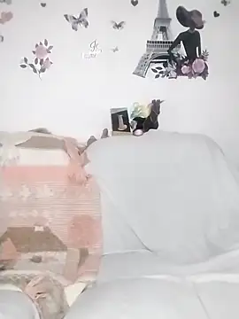 catrina love online show from October 11, 2025, 5:47 pm