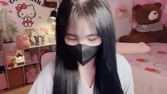 keelinnn19 online show from March 13, 2026, 5:29 pm