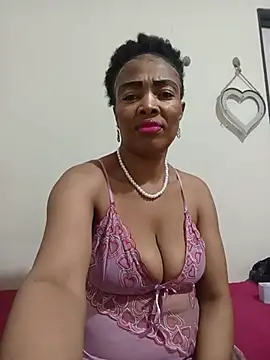Snapshot of SEXYMOANSXX chatting on July 23, 2026, 6:11 am SEXYMOANSXX online show from July 23, 2026, 6:11 am