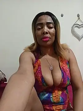 Snapshot of SEXYMOANSXX chatting on July 31, 2026, 6:27 pm SEXYMOANSXX online show from July 31, 2026, 6:27 pm