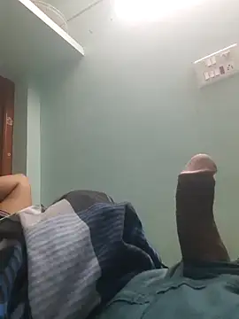 Snapshot of Loverboyjillu chatting on January 14, 2026, 11:47 am Loverboyjillu online show from January 14, 2026, 11:47 am