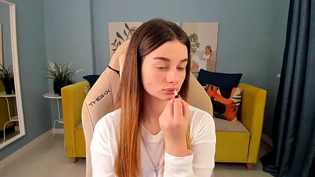 SweetyLicky online show from September 23, 2025, 4:14 pm