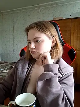 SlipperSherry online show from January 19, 2026, 8:18 am