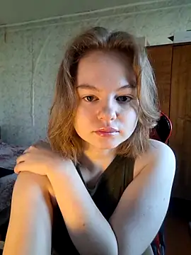 SlipperSherry online show from February 8, 2026, 3:26 am