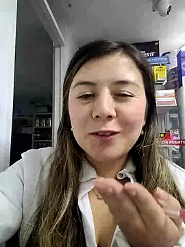Sophie del Castillo online show from November 13, 2025, 12:58 am