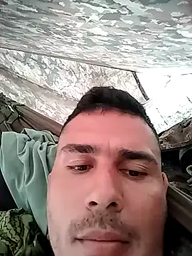 Snapshot of Alabestia12 chatting on November 6, 2025, 4:22 pm Alabestia12 online show from November 6, 2025, 4:22 pm