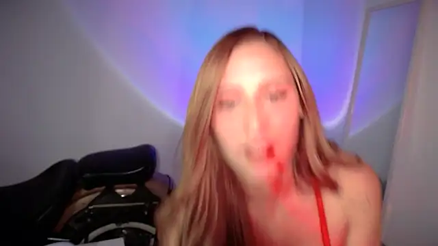 miasecretx online show from April 26, 2026, 3:37 am
