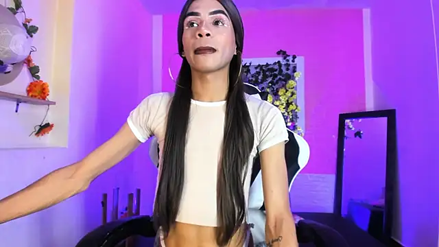 Katy bratz  online show from May 9, 2026, 2:59 am