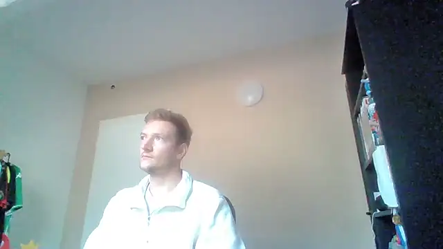 Snapshot of BronBreakerXL chatting on October 25, 2025, 1:34 pm BronBreakerXL online show from October 25, 2025, 1:34 pm