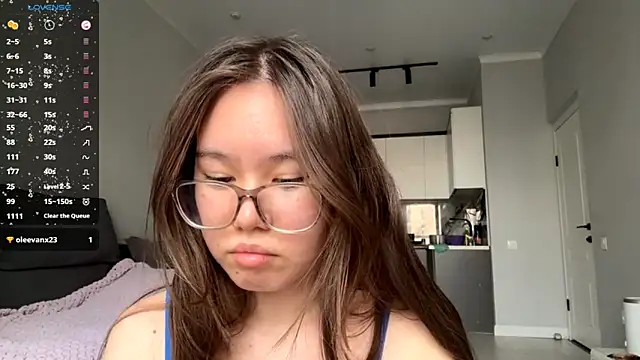 Wow Akemi online show from September 29, 2025, 9:38 am