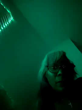 iamlalamilano online show from March 2, 2026, 11:22 pm