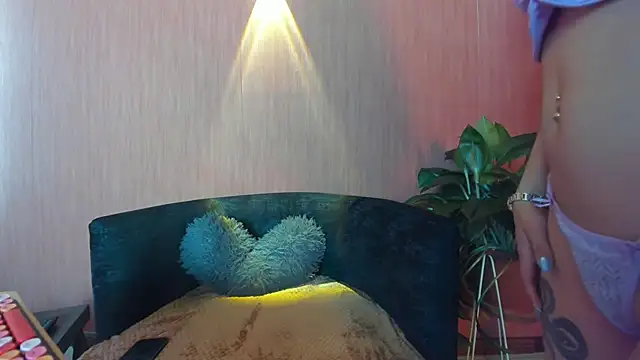 DanielaMonroe online show from February 28, 2026, 9:47 pm