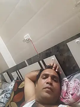 Hot-boy077 online show from November 28, 2025, 6:30 pm