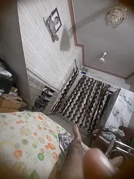 Hot-boy077 online show from April 18, 2026, 7:58 pm