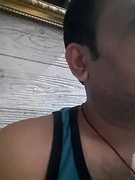 Hot-boy077 online show from April 8, 2026, 4:41 pm