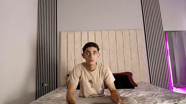 nathan shimmer online show from September 20, 2025, 8:25 pm