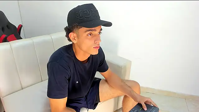 nathan shimmer online show from October 17, 2025, 4:16 am