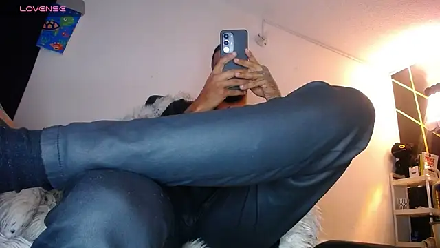 LickMyInk online show from February 15, 2026, 2:45 am