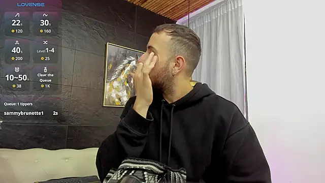 Maximo Wolff online show from November 6, 2025, 8:13 pm