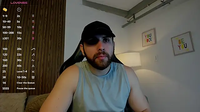 Snapshot of Maximo_Wolff chatting on July 10, 2026, 7:58 pm Maximo Wolff online show from July 10, 2026, 7:58 pm
