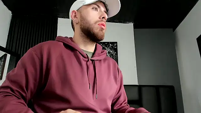 Maximo Wolff online show from September 26, 2025, 8:05 pm