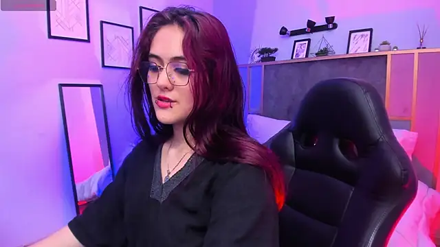 Azurra amatto2 online show from July 17, 2026, 4:10 am