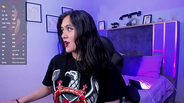 Azurra amatto2 online show from October 15, 2025, 10:07 pm