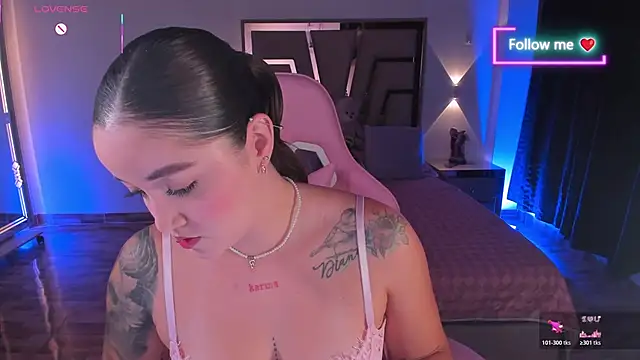 lunaarose online show from June 20, 2026, 12:26 am