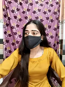 Cute Manju01 online show from November 3, 2025, 4:07 am