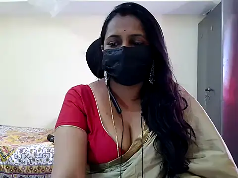 Snapshot of ammu1990 chatting on May 28, 2026, 9:38 am ammu1990 online show from May 28, 2026, 9:38 am