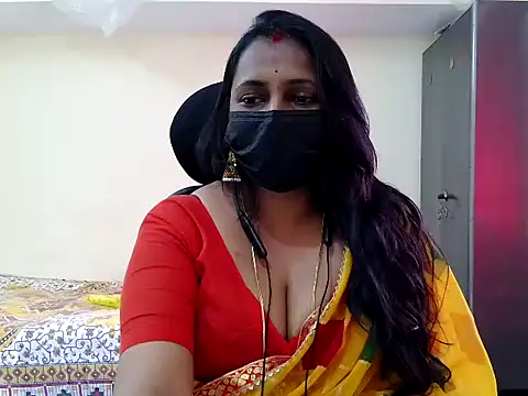 Snapshot of ammu1990 chatting on May 25, 2026, 9:52 am ammu1990 online show from May 25, 2026, 9:52 am