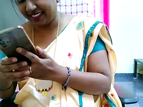 Snapshot of ammu1990 chatting on March 2, 2026, 7:37 am ammu1990 online show from March 2, 2026, 7:37 am