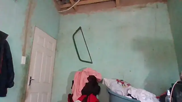 Snapshot of Nicky52 chatting on February 20, 2026, 3:25 pm Nicky52 online show from February 20, 2026, 3:25 pm