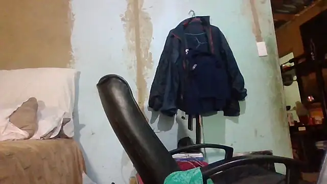 Snapshot of Nicky52 chatting on March 27, 2026, 4:21 am Nicky52 online show from March 27, 2026, 4:21 am