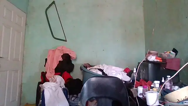 Snapshot of Nicky52 chatting on February 19, 2026, 10:34 am Nicky52 online show from February 19, 2026, 10:34 am