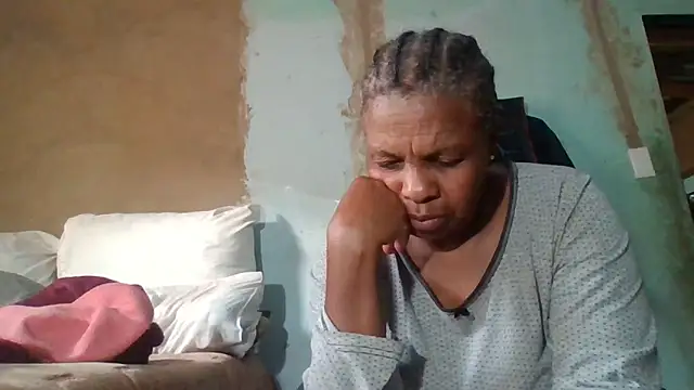 Snapshot of Nicky52 chatting on March 25, 2026, 5:29 am Nicky52 online show from March 25, 2026, 5:29 am