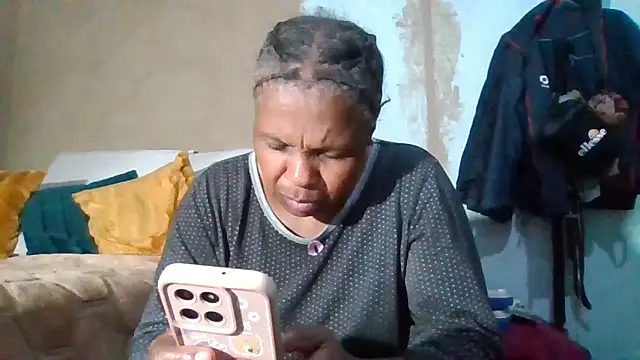 Snapshot of Nicky52 chatting on February 26, 2026, 5:02 pm Nicky52 online show from February 26, 2026, 5:02 pm