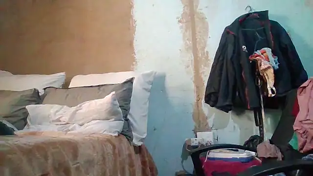 Snapshot of Nicky52 chatting on March 31, 2026, 1:13 pm Nicky52 online show from March 31, 2026, 1:13 pm