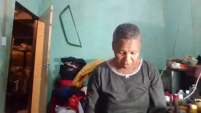 Snapshot of Nicky52 chatting on February 23, 2026, 4:03 am Nicky52 online show from February 23, 2026, 4:03 am